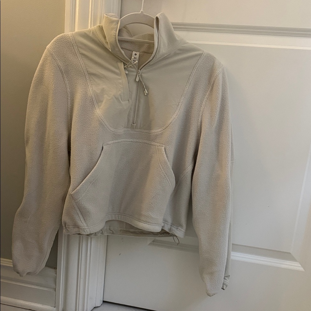 Lululemon Women's Cream Pullover Top